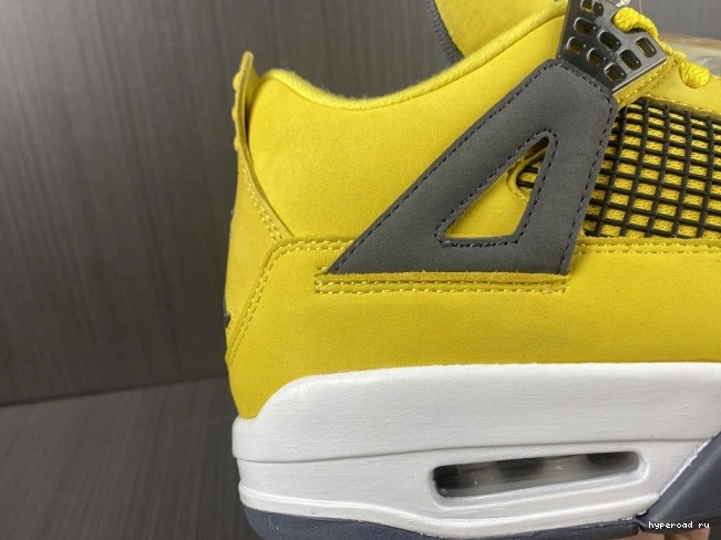 Jordan Lightning CT8527-700 Retro 4 Air 0816